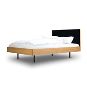 Unidorm Bett, Linoleumkopfteil nero