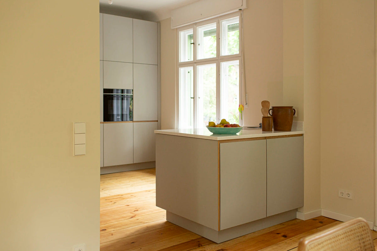 Küche-Linoleum-eiche-grau.webp