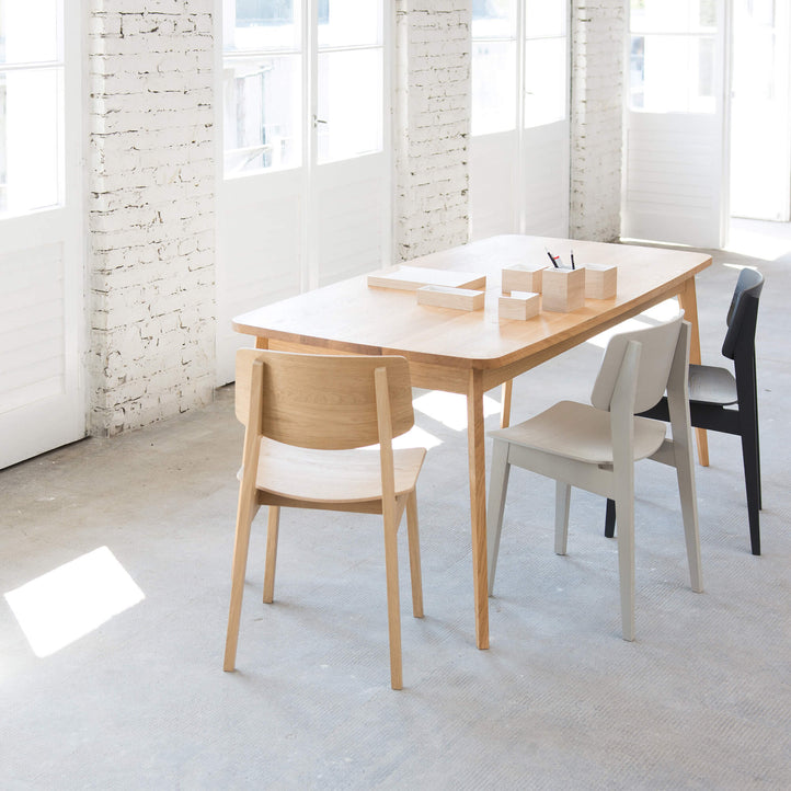 Usus Table - Esstisch Eiche massiv